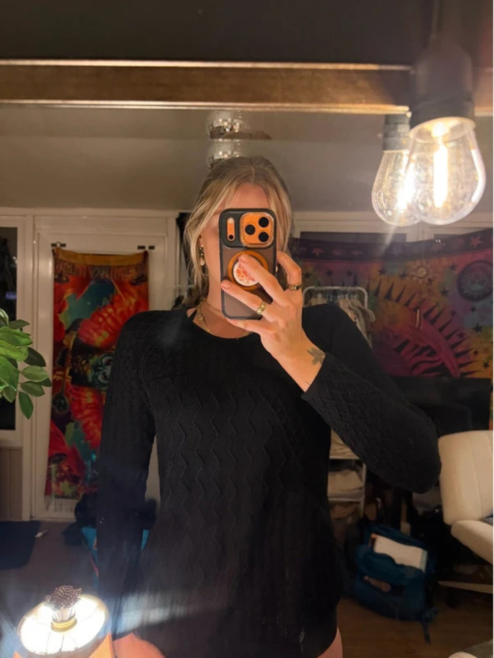 Design History Sz Large Knit Long Sleeve Sweater